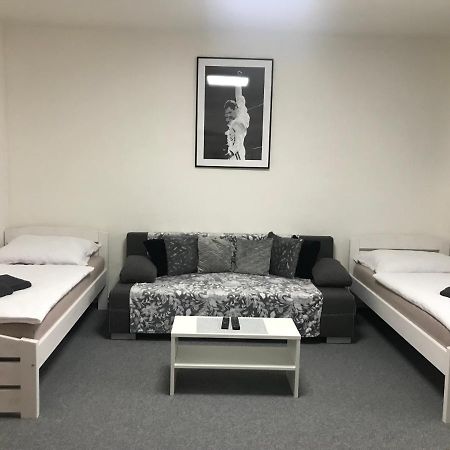 Lomnice nad Lužnicí Cyklo-Moto Apartman מראה חיצוני תמונה