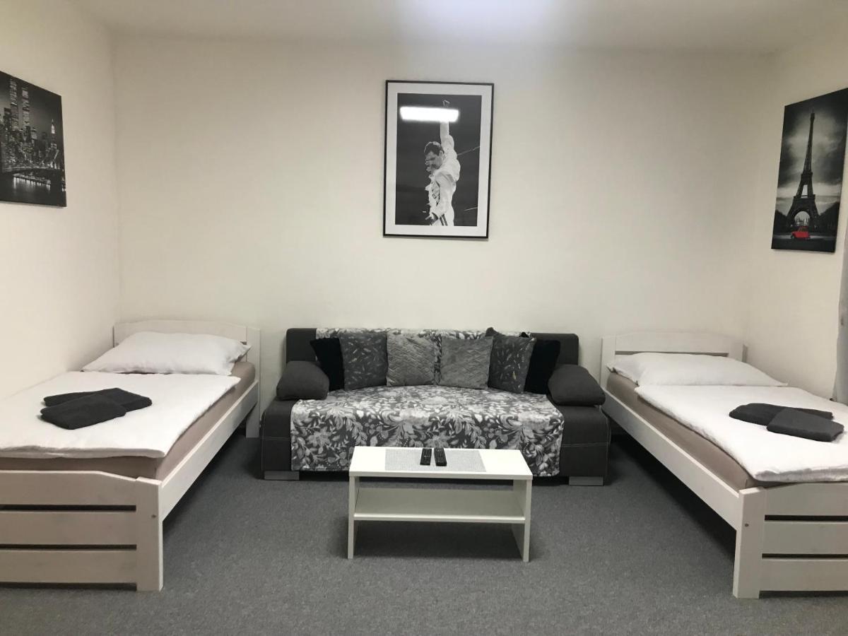 Lomnice nad Lužnicí Cyklo-Moto Apartman מראה חיצוני תמונה