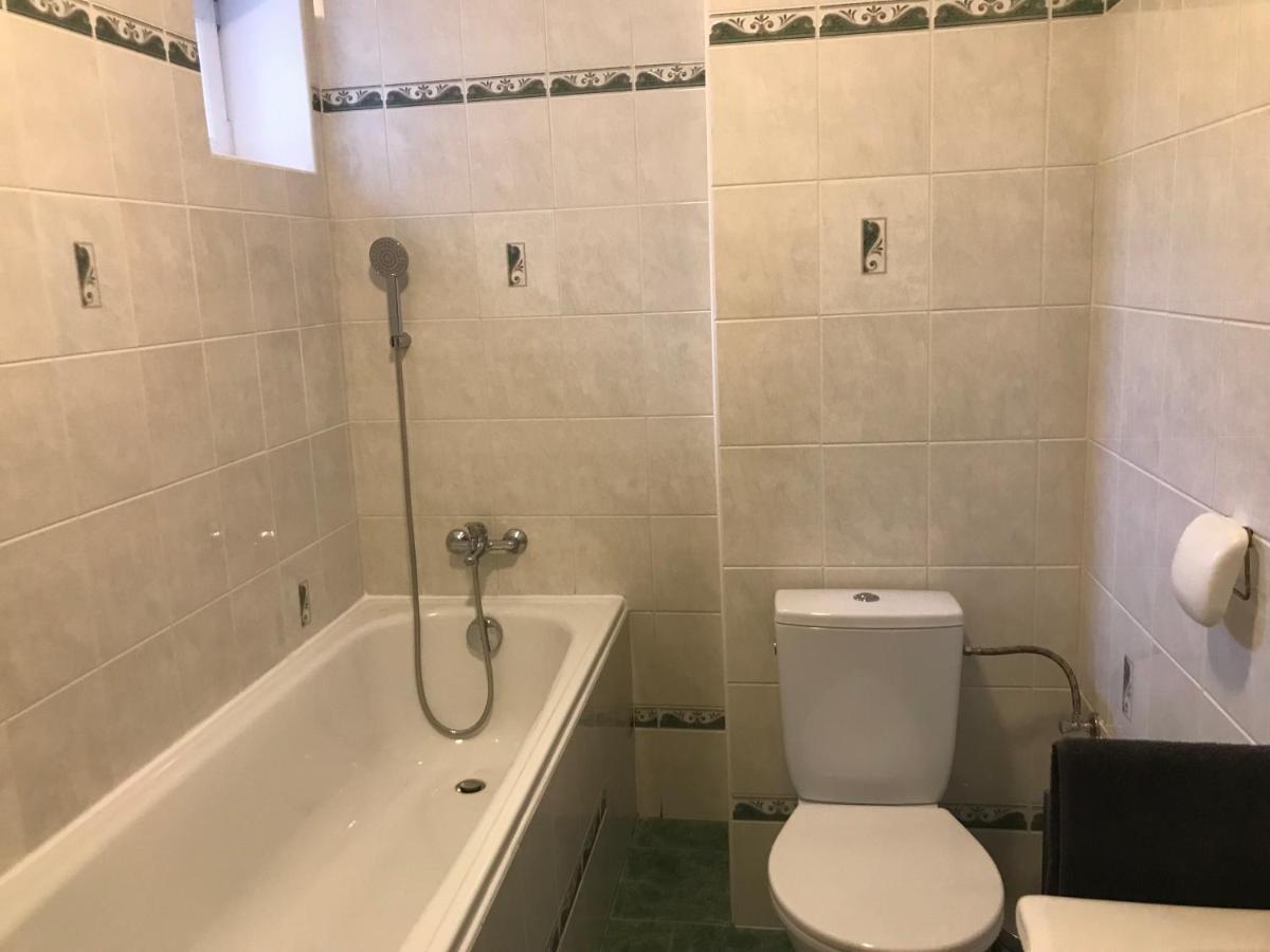 Lomnice nad Lužnicí Cyklo-Moto Apartman מראה חיצוני תמונה
