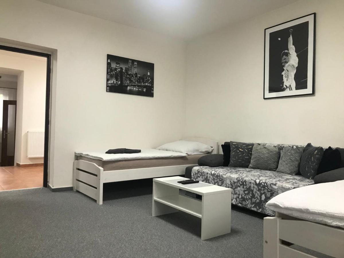 Lomnice nad Lužnicí Cyklo-Moto Apartman מראה חיצוני תמונה